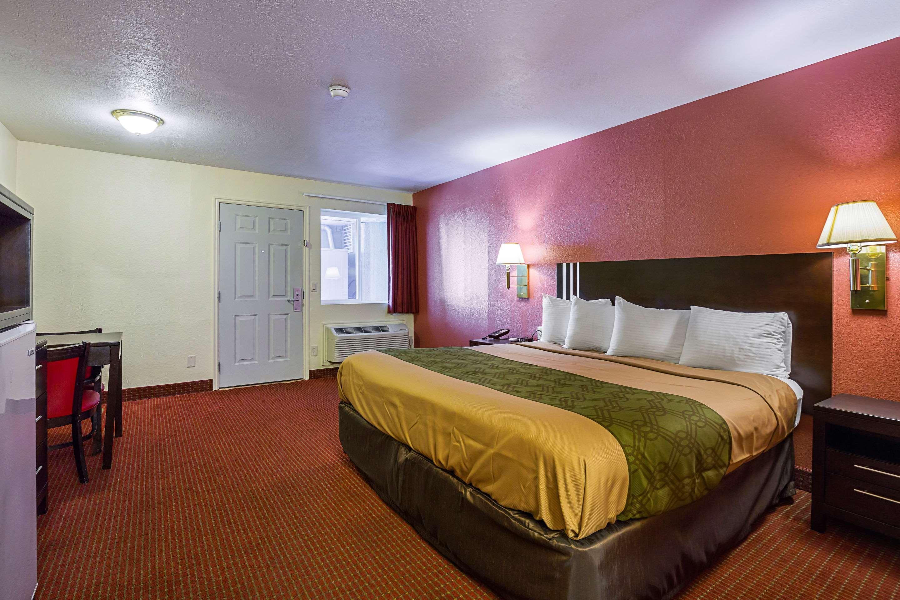 Econo Lodge Hurricane Zion Park Area Экстерьер фото