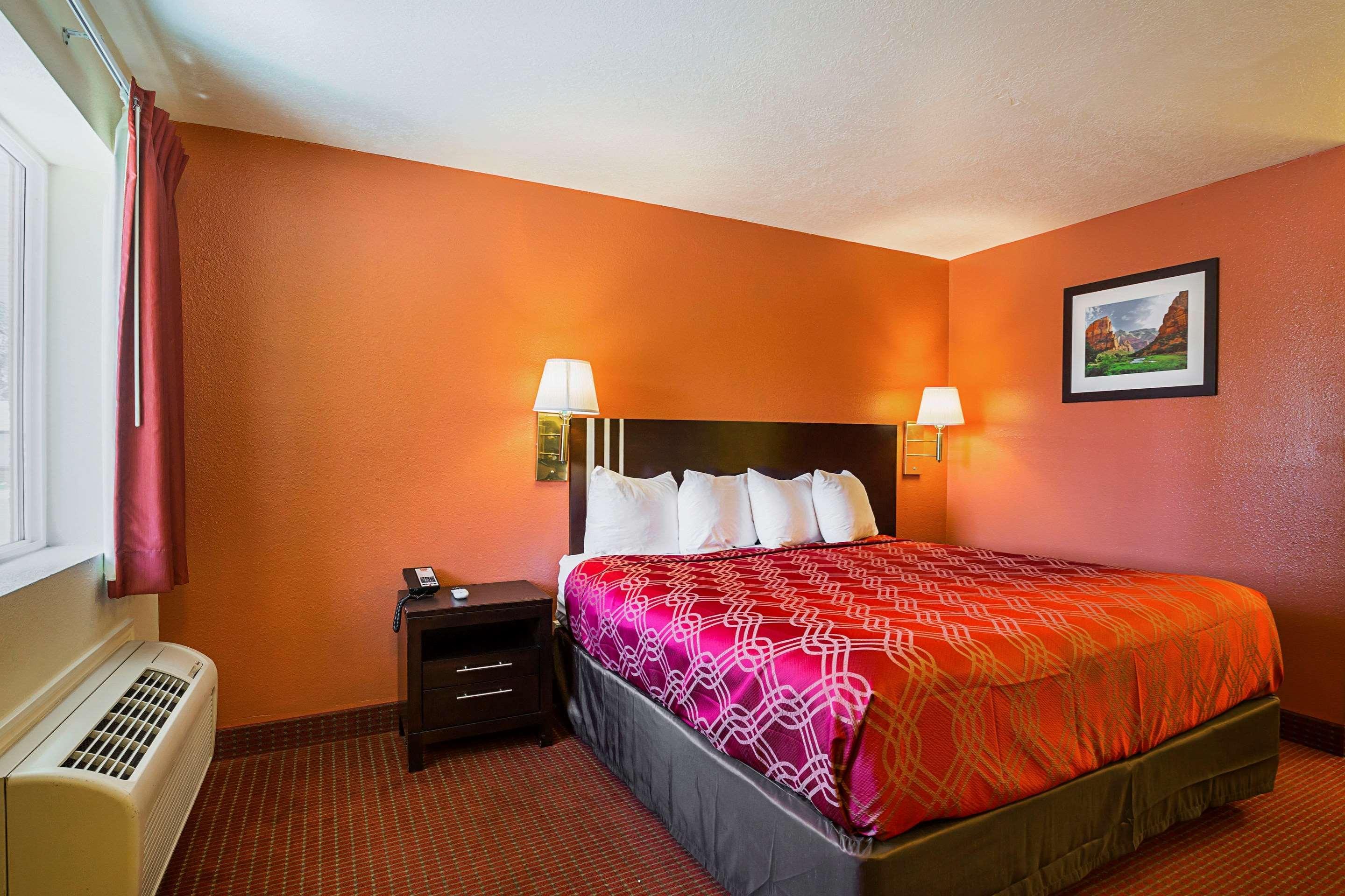 Econo Lodge Hurricane Zion Park Area Экстерьер фото
