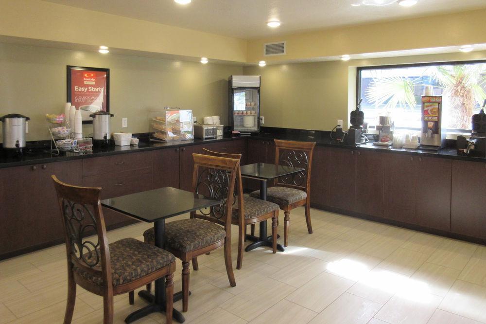Econo Lodge Hurricane Zion Park Area Экстерьер фото