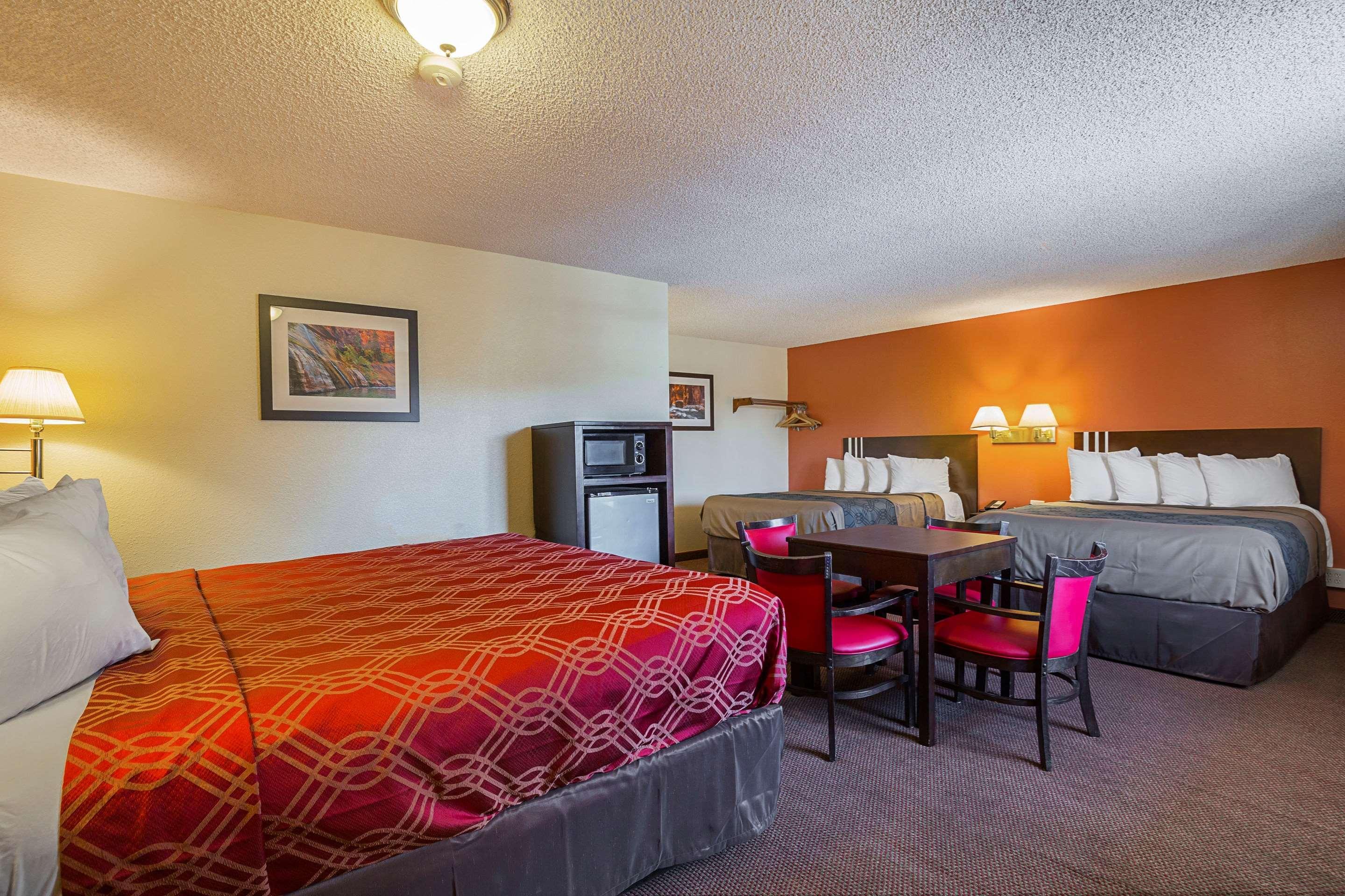 Econo Lodge Hurricane Zion Park Area Экстерьер фото