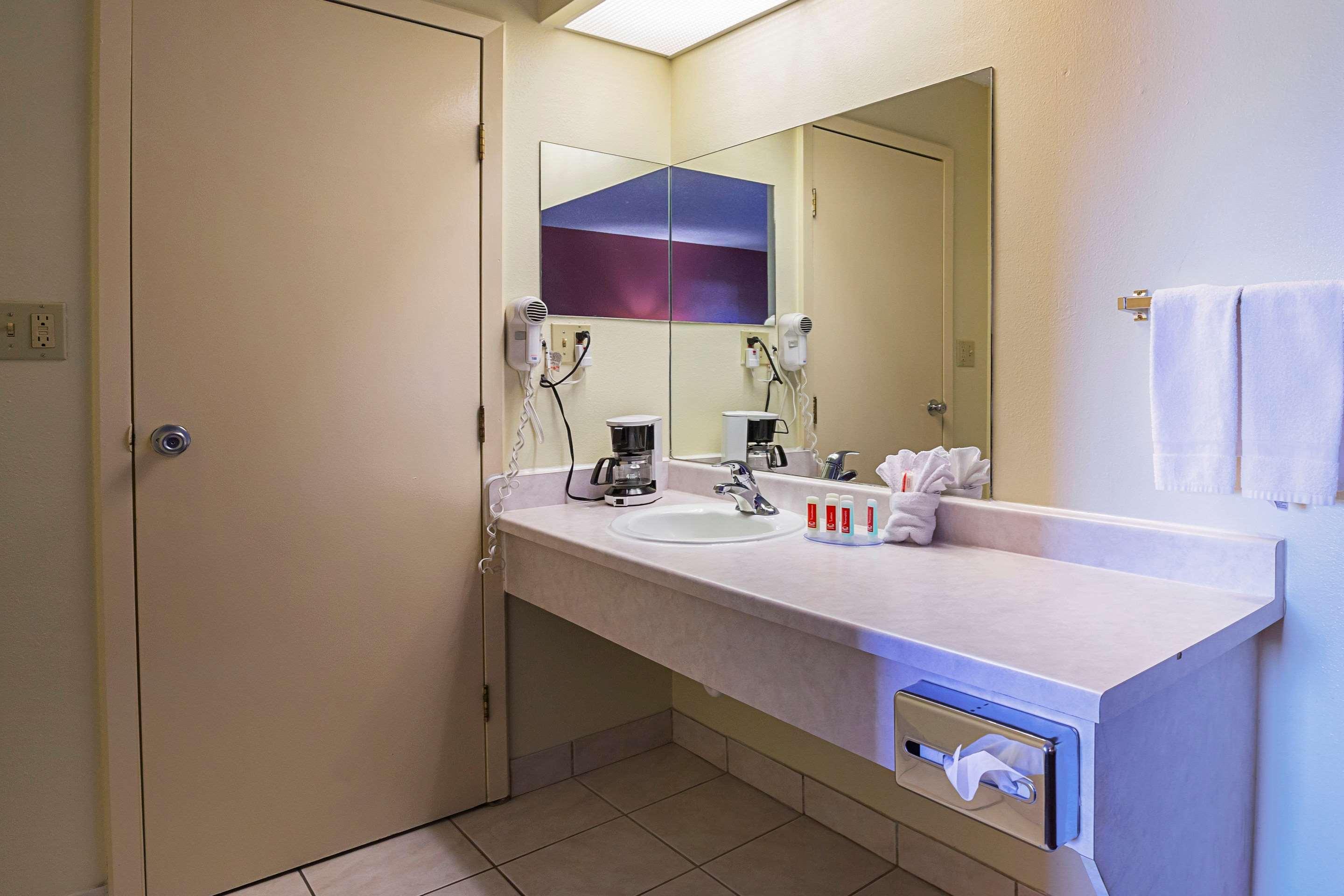 Econo Lodge Hurricane Zion Park Area Экстерьер фото