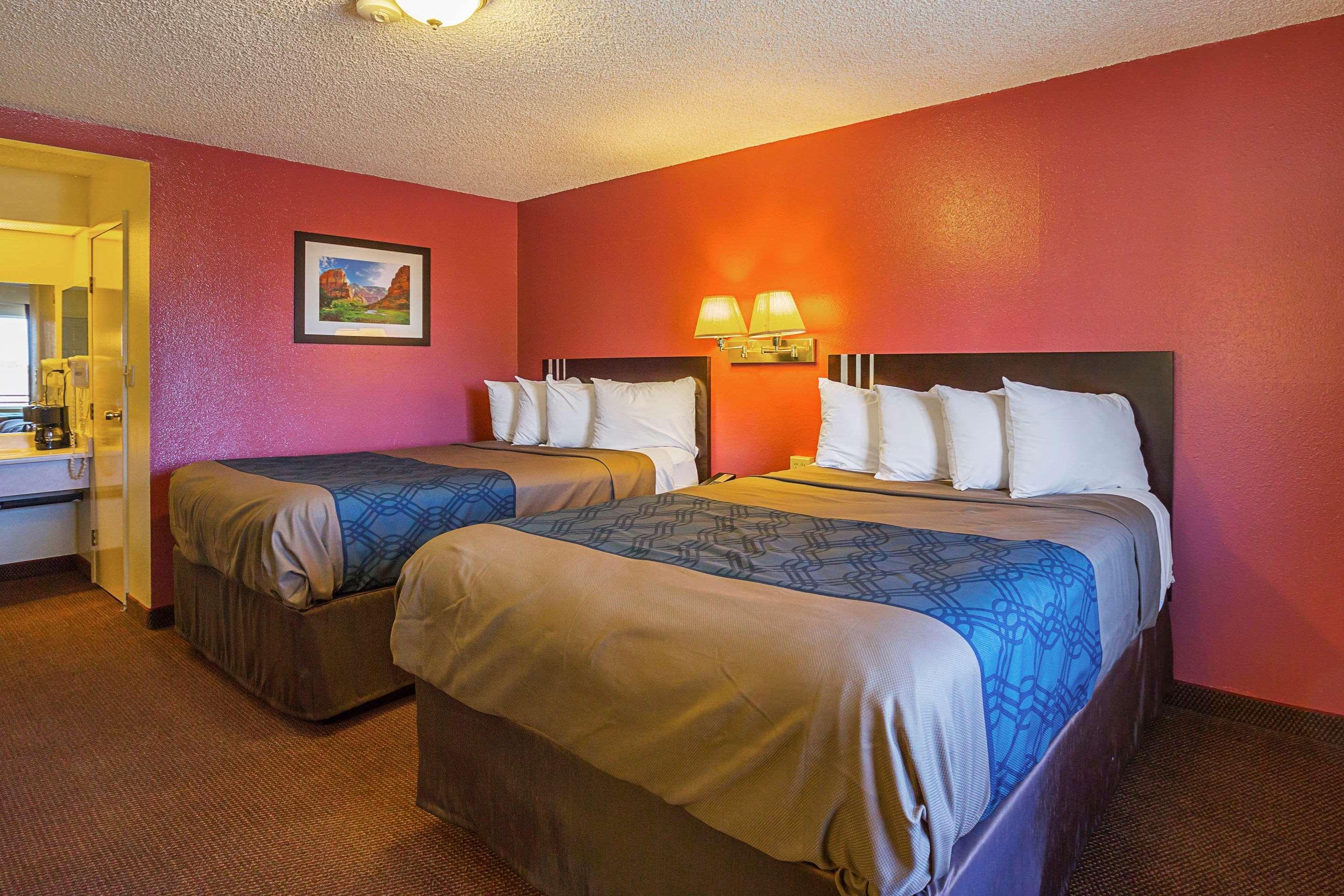 Econo Lodge Hurricane Zion Park Area Экстерьер фото