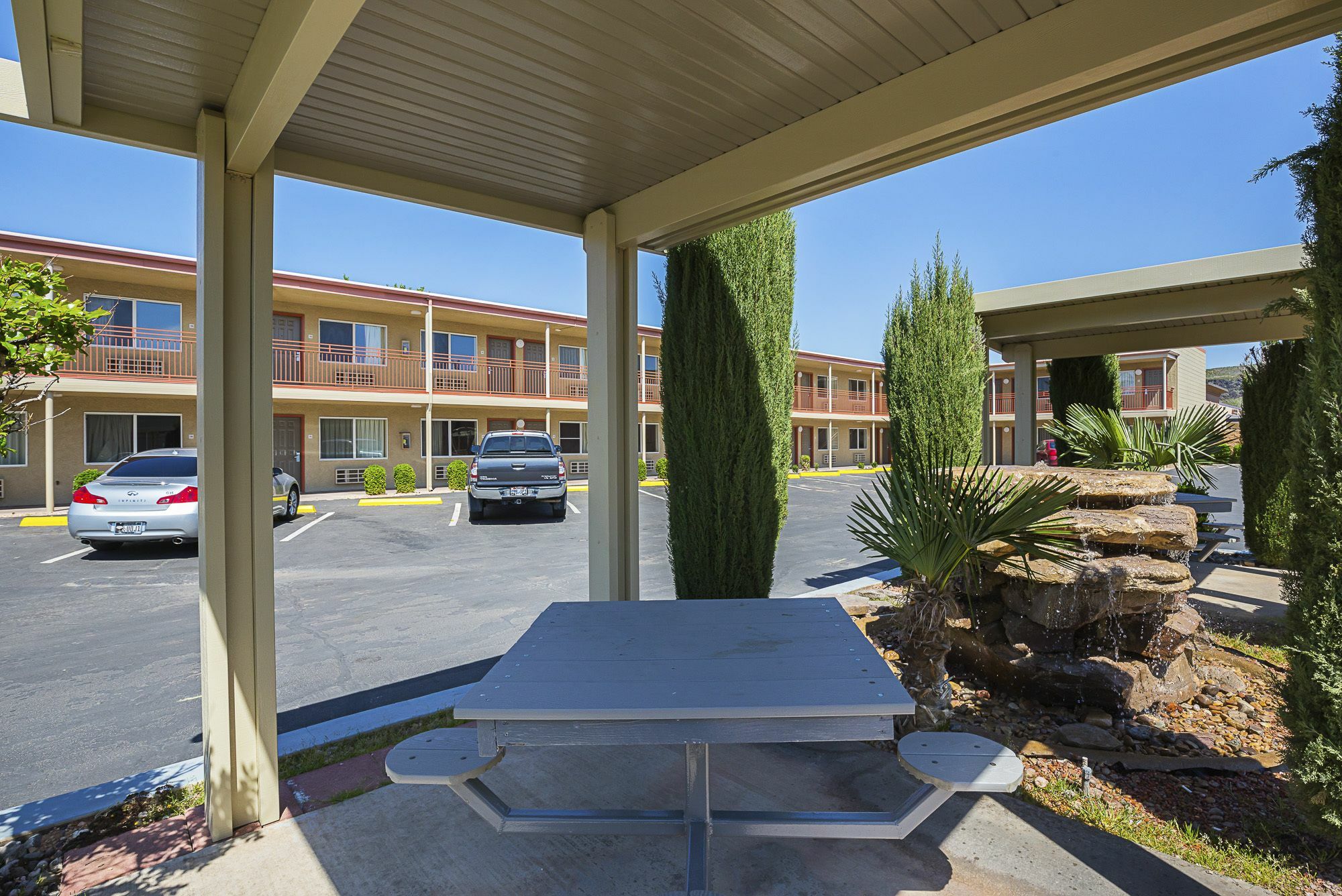 Econo Lodge Hurricane Zion Park Area Экстерьер фото