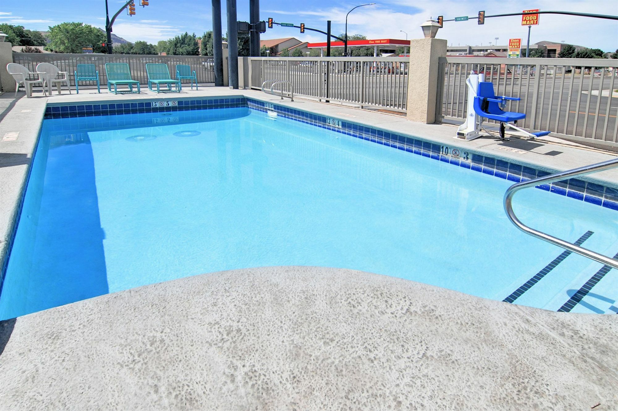 Econo Lodge Hurricane Zion Park Area Экстерьер фото